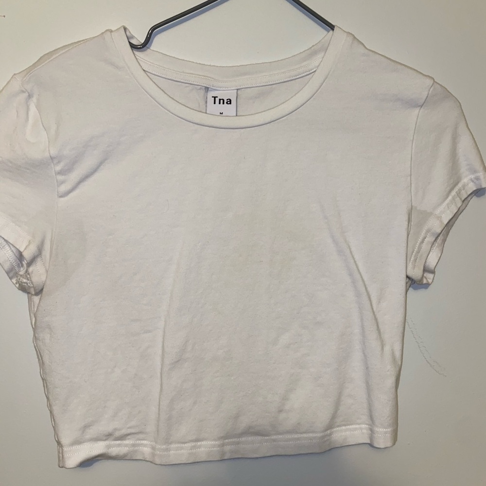 Aritzia TNA crop tee! Worn once!